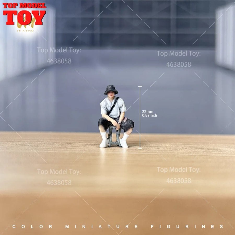 Asian Casual Figures Set of 2 Standing and Seated 1/64 Resin Figure Kit - resin model view 5