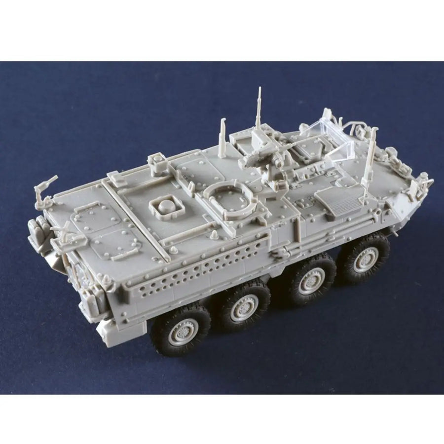M1130 Stryker Command Vehicle 1/72 Scale Resin Model Kit - 1/72 resin model view 3