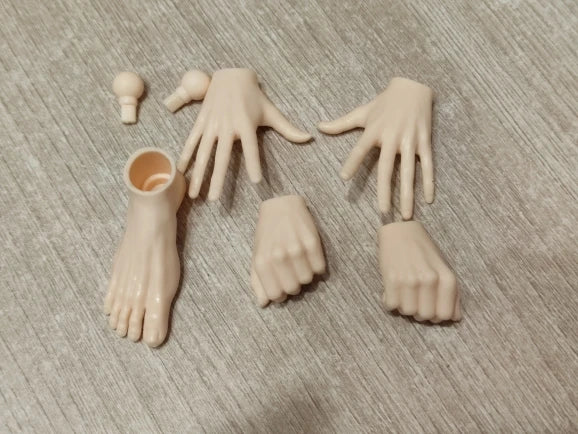 1/6 Scale Super White Male Resin Body Figure with Interchangeable Hands - 1/6 resin model view 4