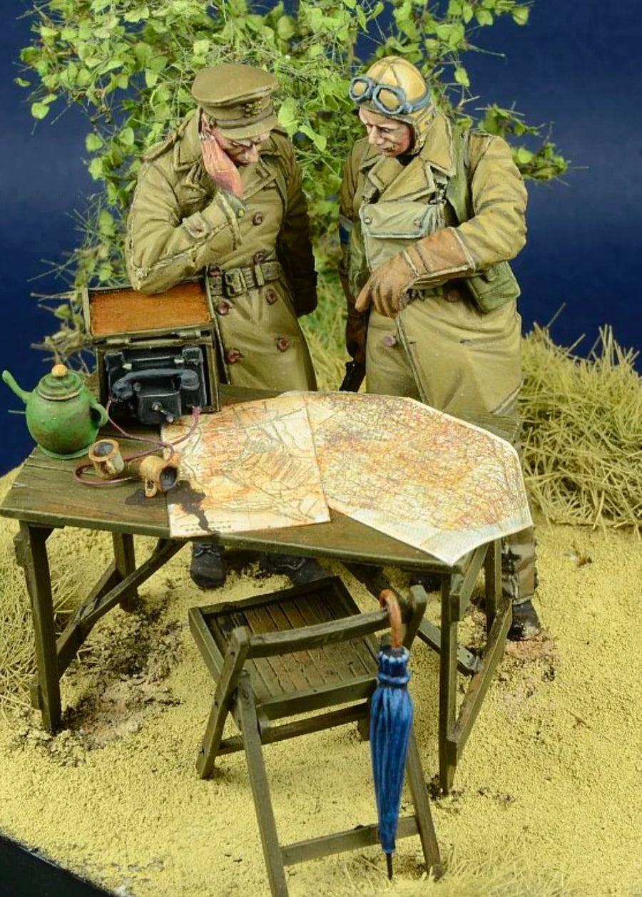 WWII British Officers Military Diorama Set 1/35 Resin Figure Kit - 1/35 resin model view 3