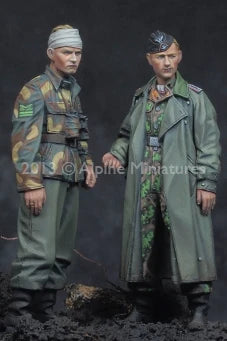WWII German Officers Normandy 1944 1/35 Resin Figure Kit - 1/35 resin model view 2