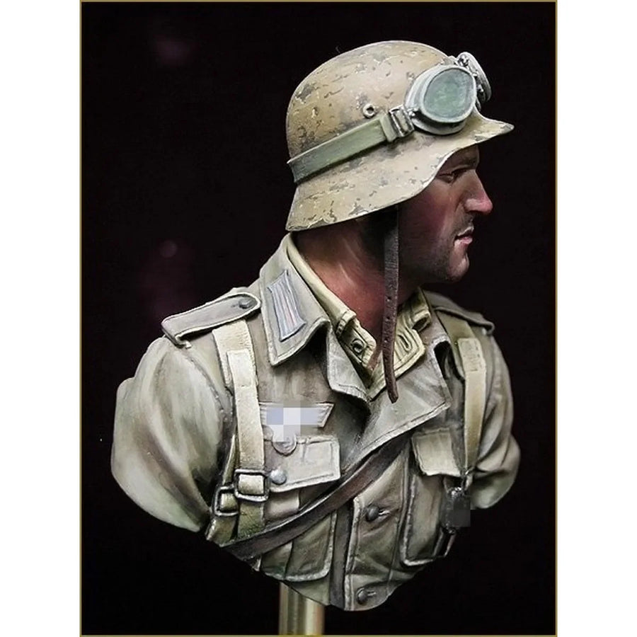 WWII German DAK Soldier 1/10 Scale Resin Bust - 1/10 resin model view 4