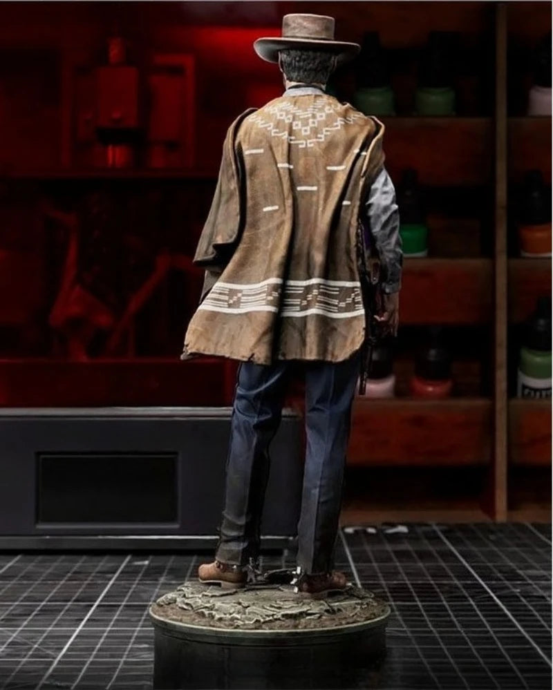 Wild West Cowboy in Poncho 1/24 Resin Figure Kit - resin model view 4