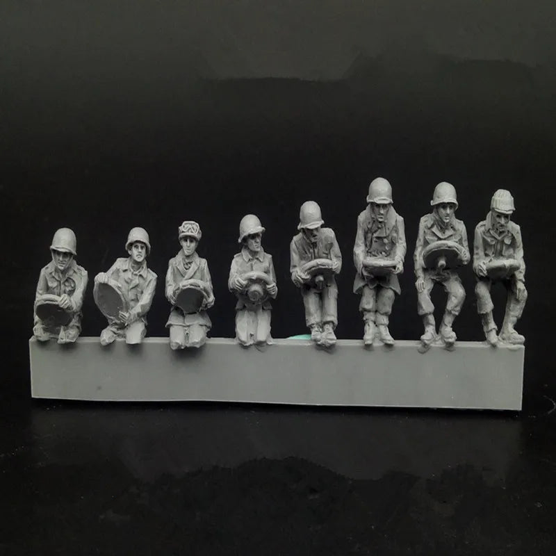 US Army Driver 1/72 Resin Figure Kit - WWI Seated Soldier - 1/72 resin model view 2
