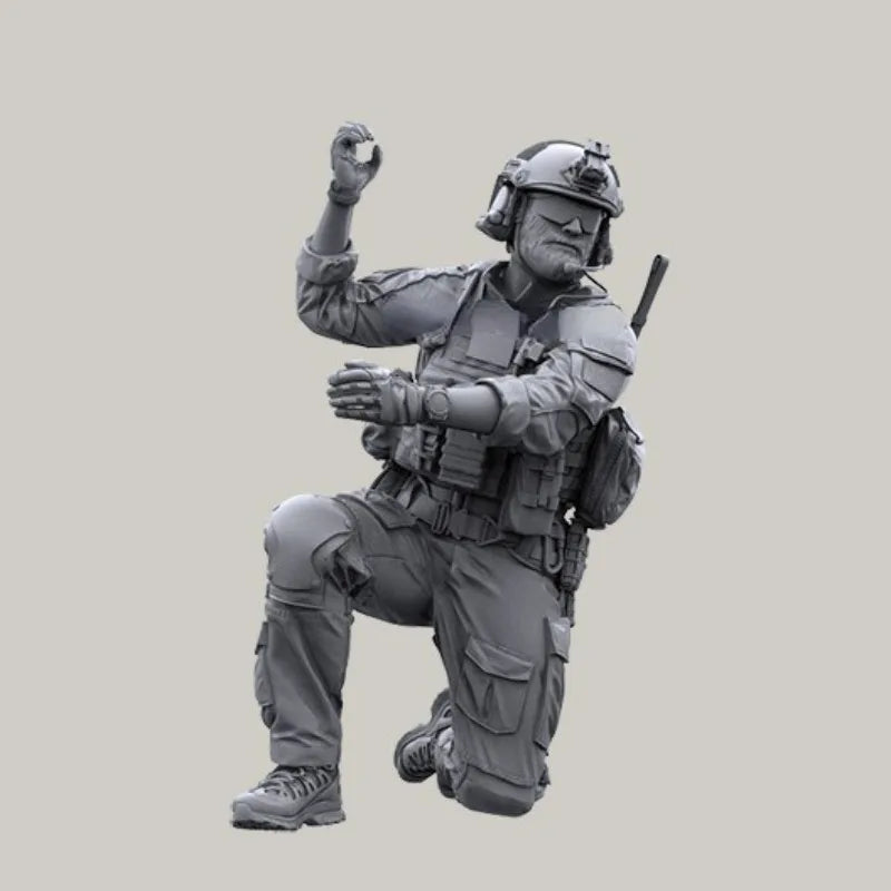 Modern US Special Forces Climber with Carabiner and Rope 1/35 Resin Figure Kit - resin model view 3