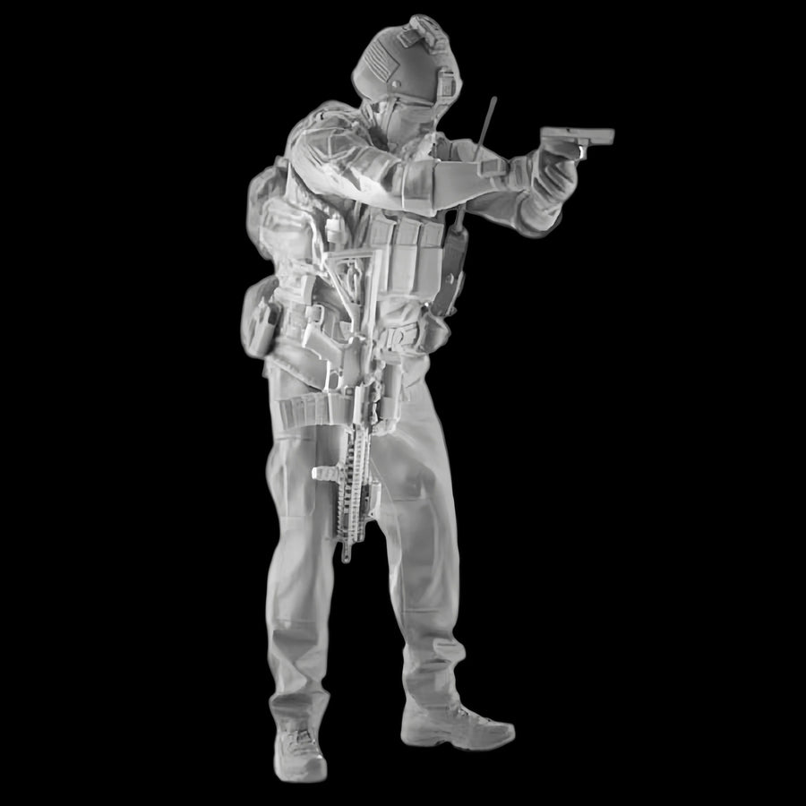 Modern US Special Forces Operator with Interchangeable Arms 1/16 Resin Figure Kit - resin model view 2