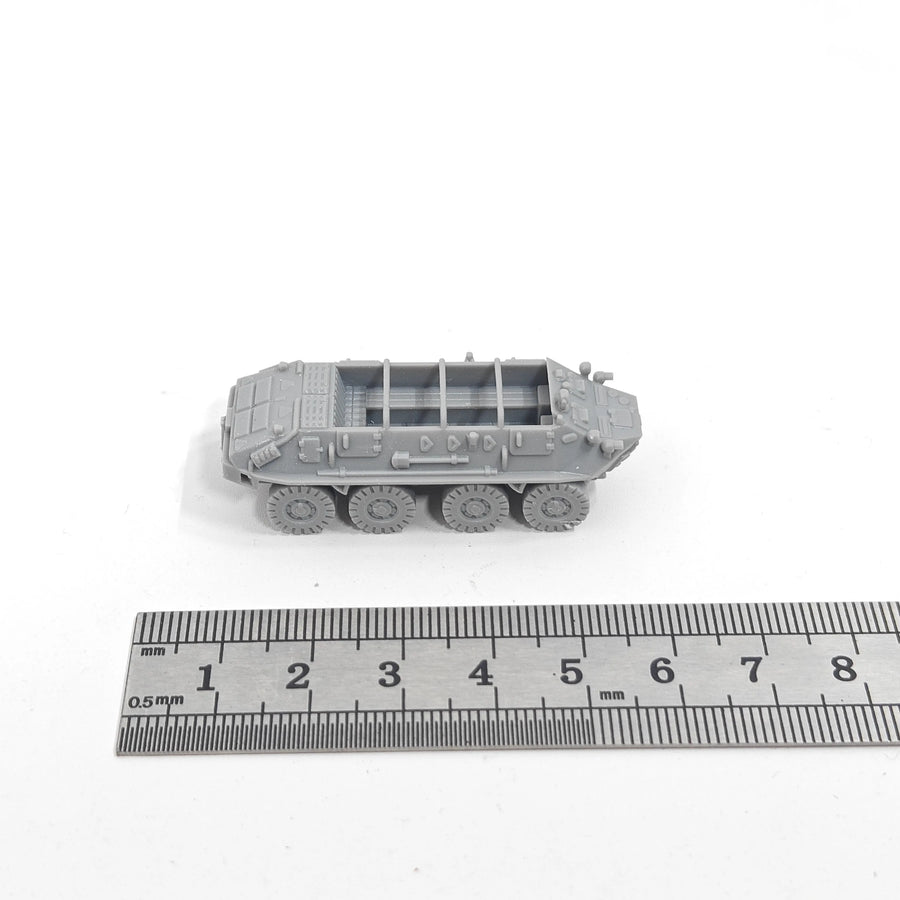 BTR-60 Armored Personnel Carrier 1/144 Scale Resin Model Kit - 1/144 resin model view 2