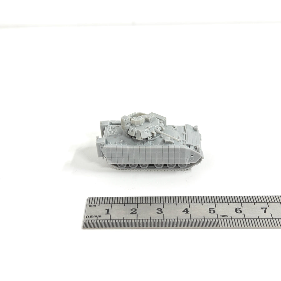 Modern US M2A3 Bradley IFV 1/288 Resin Vehicle Kit - resin model view 2