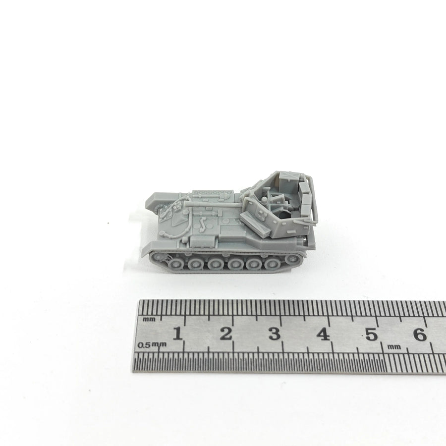 WWII Soviet ZSU-37 Self-Propelled Gun 1/144 Resin Model Kit - 1/144 resin model view 3