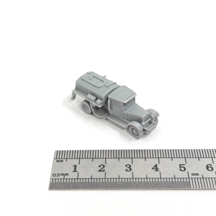 Soviet ZiS-5 Refueller Truck 1/144 Scale Resin Model Kit - 1/144 resin model view 2