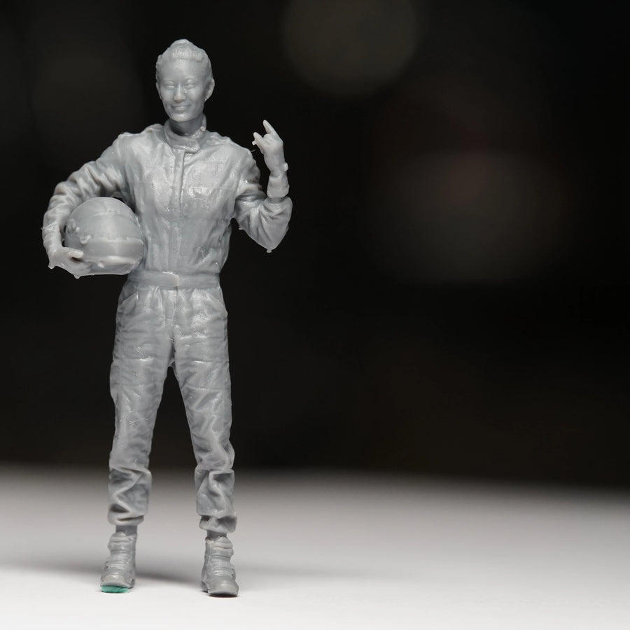 Racing Driver with Helmet - 1/35 Resin Figure Kit - 1/35 resin model view 2