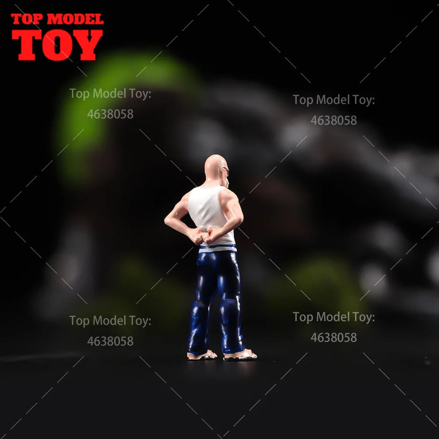 Bald Martial Arts Master with White Beard 1/64 Resin Figure - 1/64 resin model view 2