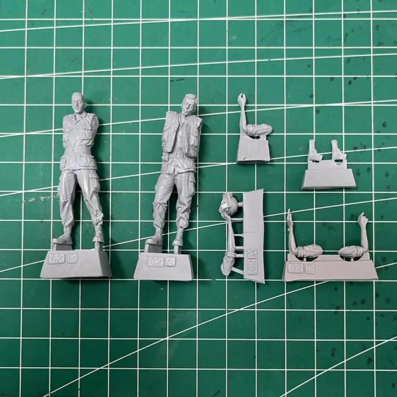 US Army Vietnam War Officers 1/35 Resin Figure Kit - 1/35 resin model view 2