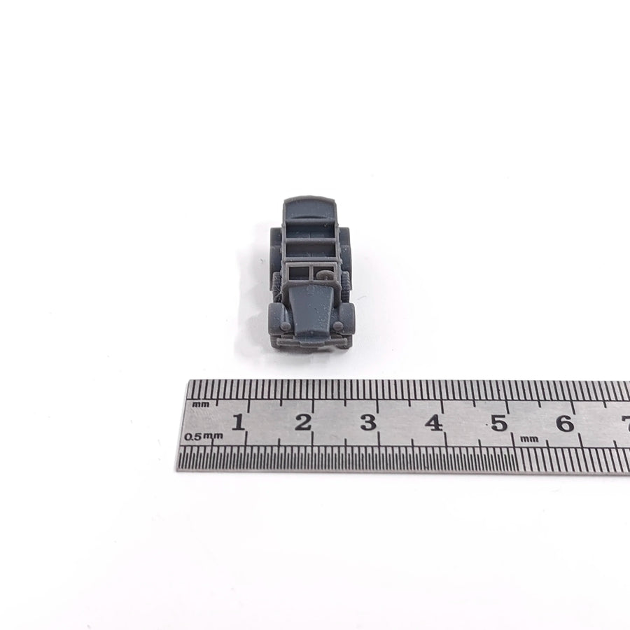 WWII German Kfz.21 Staff Car 1/144 Scale Resin Model Kit - 1/144 resin model view 3