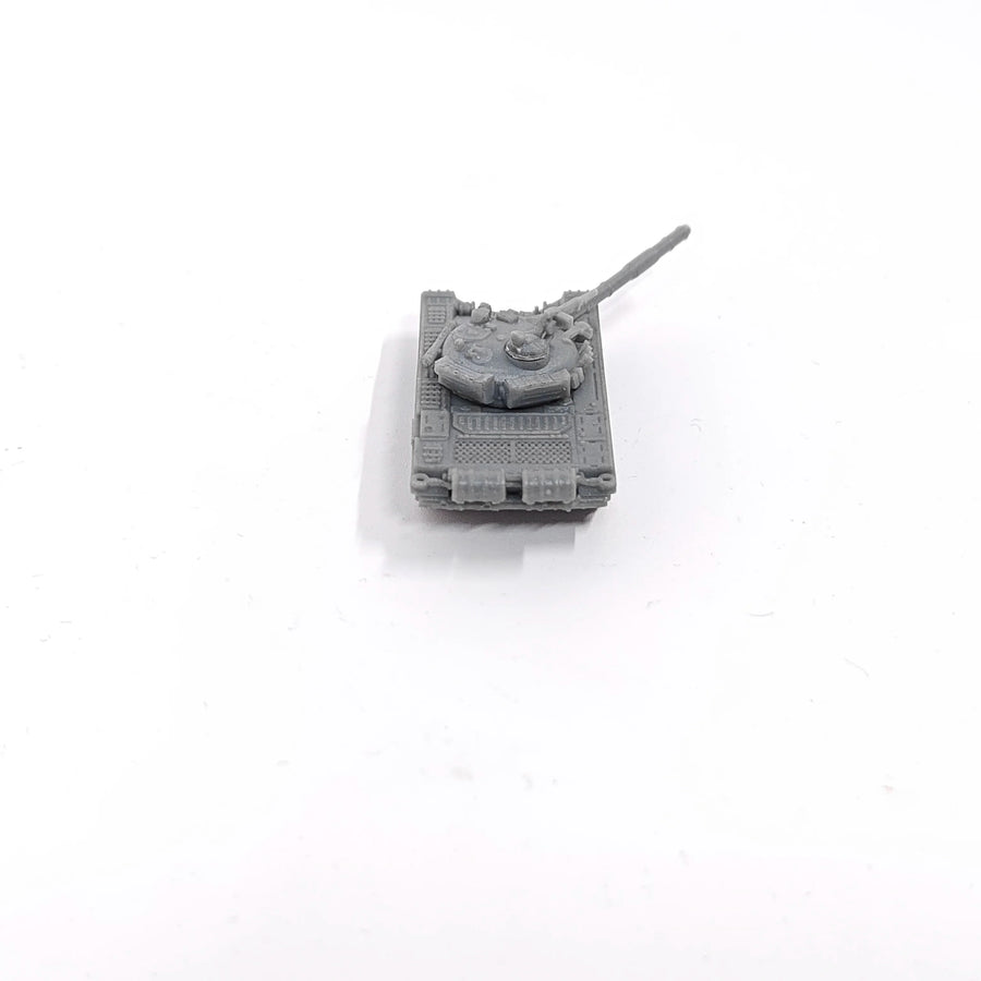 Soviet T-72A Main Battle Tank 1/144 Resin Model Kit - 1/144 resin model view 4