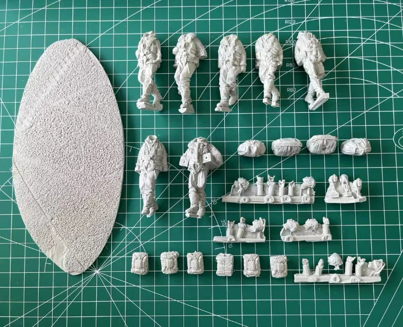 WWII Allied Bomber Crew 7-Figure Set 1/32 Resin Kit - 1/32 resin model view 2