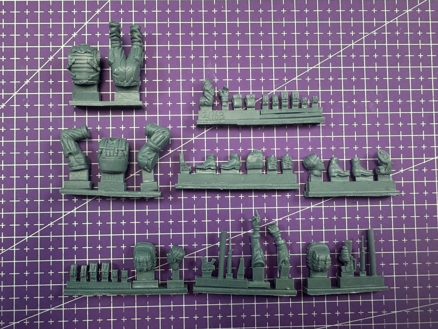 Modern Special Forces Soldiers 1/35 Resin 5-Figure Military Kit - 1/35 resin model view 2