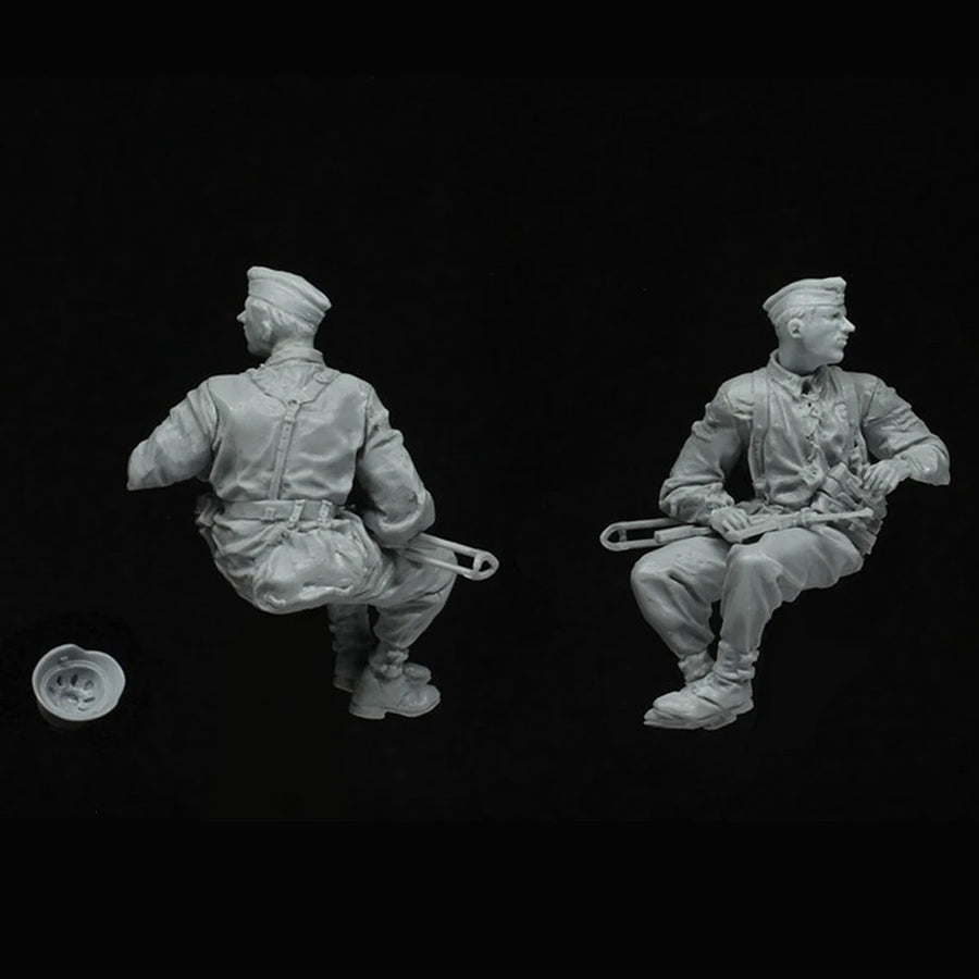 WWII German Panzergrenadier 1/35 Resin Figure Kit - 1/35 resin model view 3