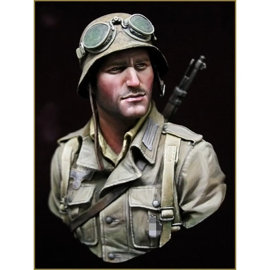 WWII German DAK Soldier 1/10 Scale Resin Bust - 1/10 resin model view 2