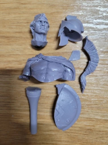Ancient Greek Spartan Warrior Resin Bust Figure with Shield - resin model view 6