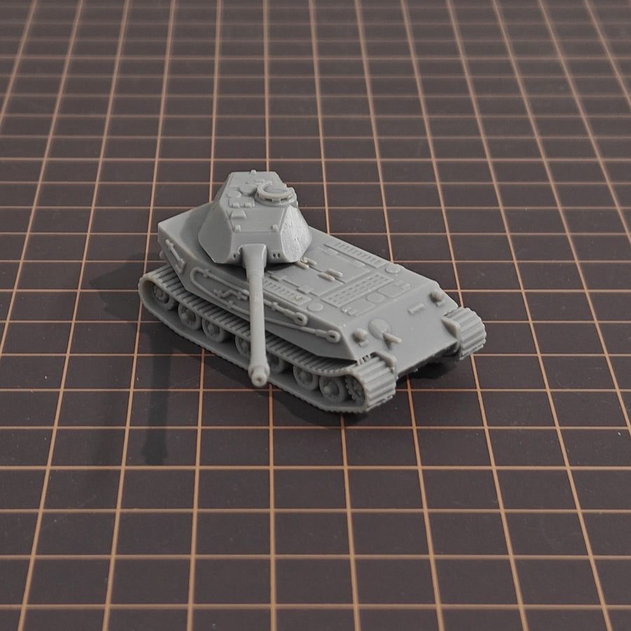 VK 45.02 (P) Ausf. B German Tank 1/144 Resin Model Kit - 1/144 resin model view 2