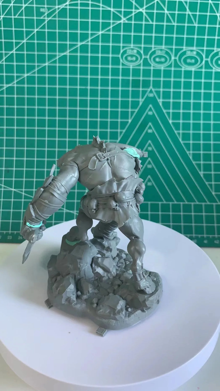 Bullhead Beast Warrior 1/24 Scale Resin Model Figure Kit - 1/24 resin model view 5