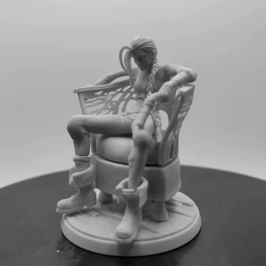 Female Gunner Character 1/24 Resin Figure Kit - 1/24 resin model view 3
