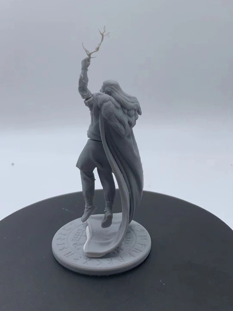 Fantasy Norse God Thor with Mjolnir and Lightning 1/24 Resin Figure Kit - resin model view 4