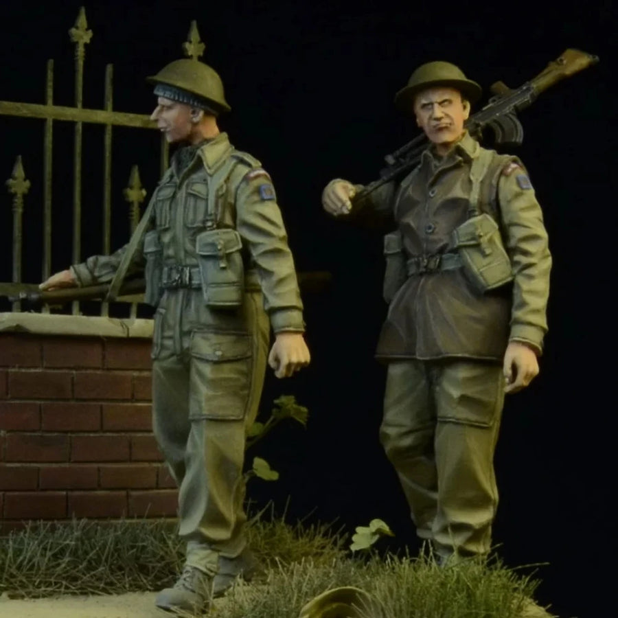 WWII British Infantry Soldiers 1/35 Resin Figure Kit - 1/35 resin model view 2