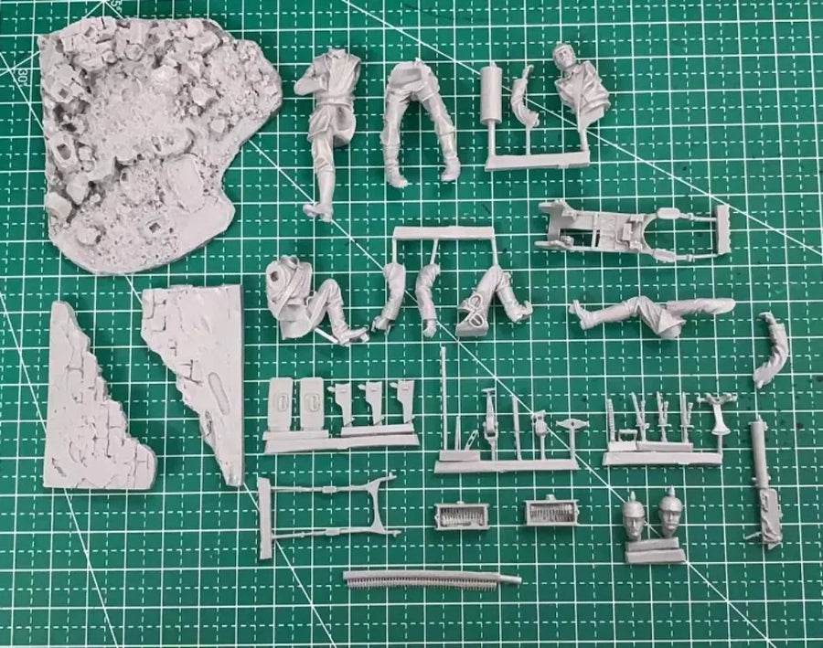 WWI German Machine Gunner 2-Figure Set 54mm Resin Kit - 54mm resin model view 2