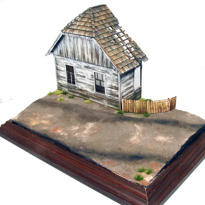 WWII Ruined House with Tank 1/35 Resin Diorama Terrain Kit - 1/35 resin model view 5