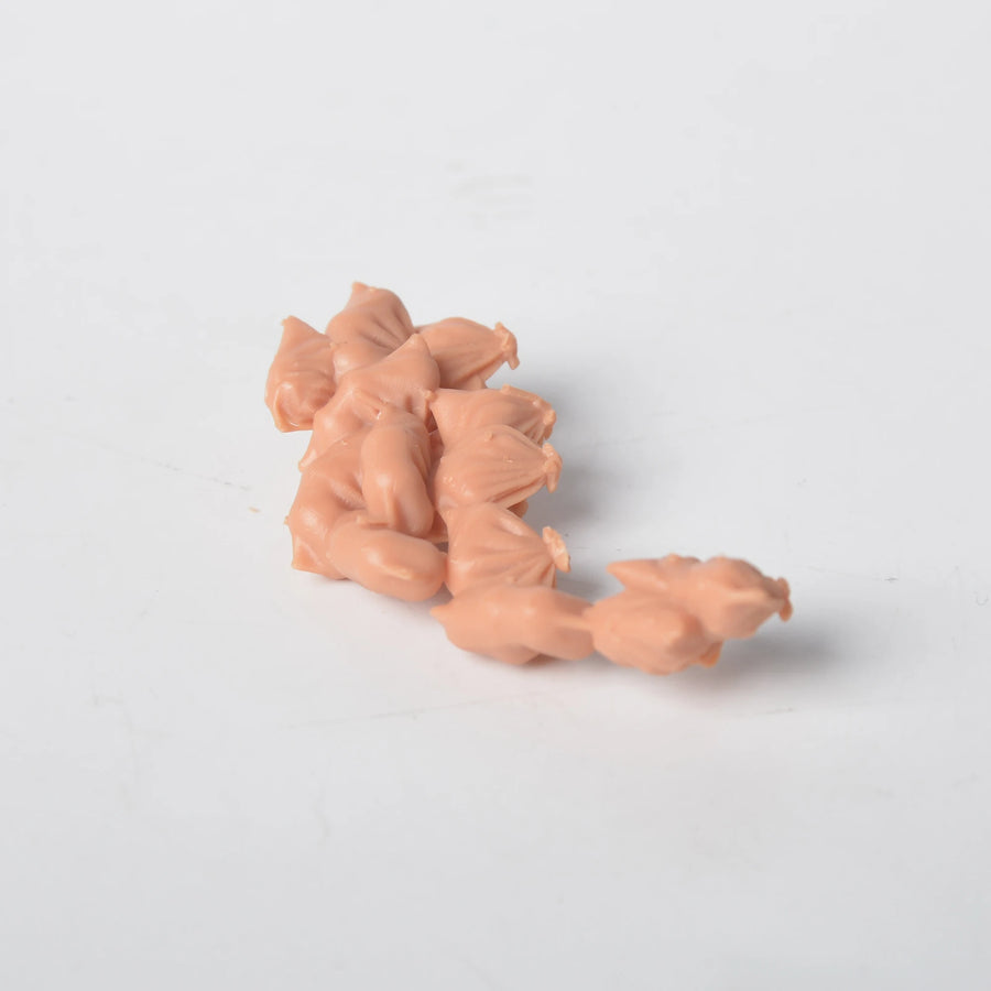 US M4A1 Ram II Medium Tank 1/35 Resin Model Kit - 1/35 resin model view 4