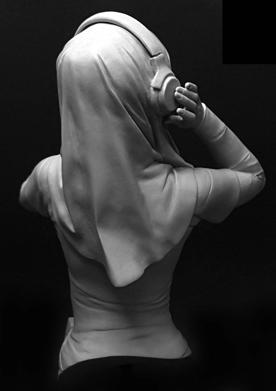 Hijab Girl with Headphones 108mm Resin Bust - 108mm resin model view 5
