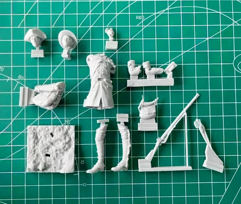 US Colonial Militia Soldier 1/24 Scale Resin Figure Set - 1/24 resin model view 6