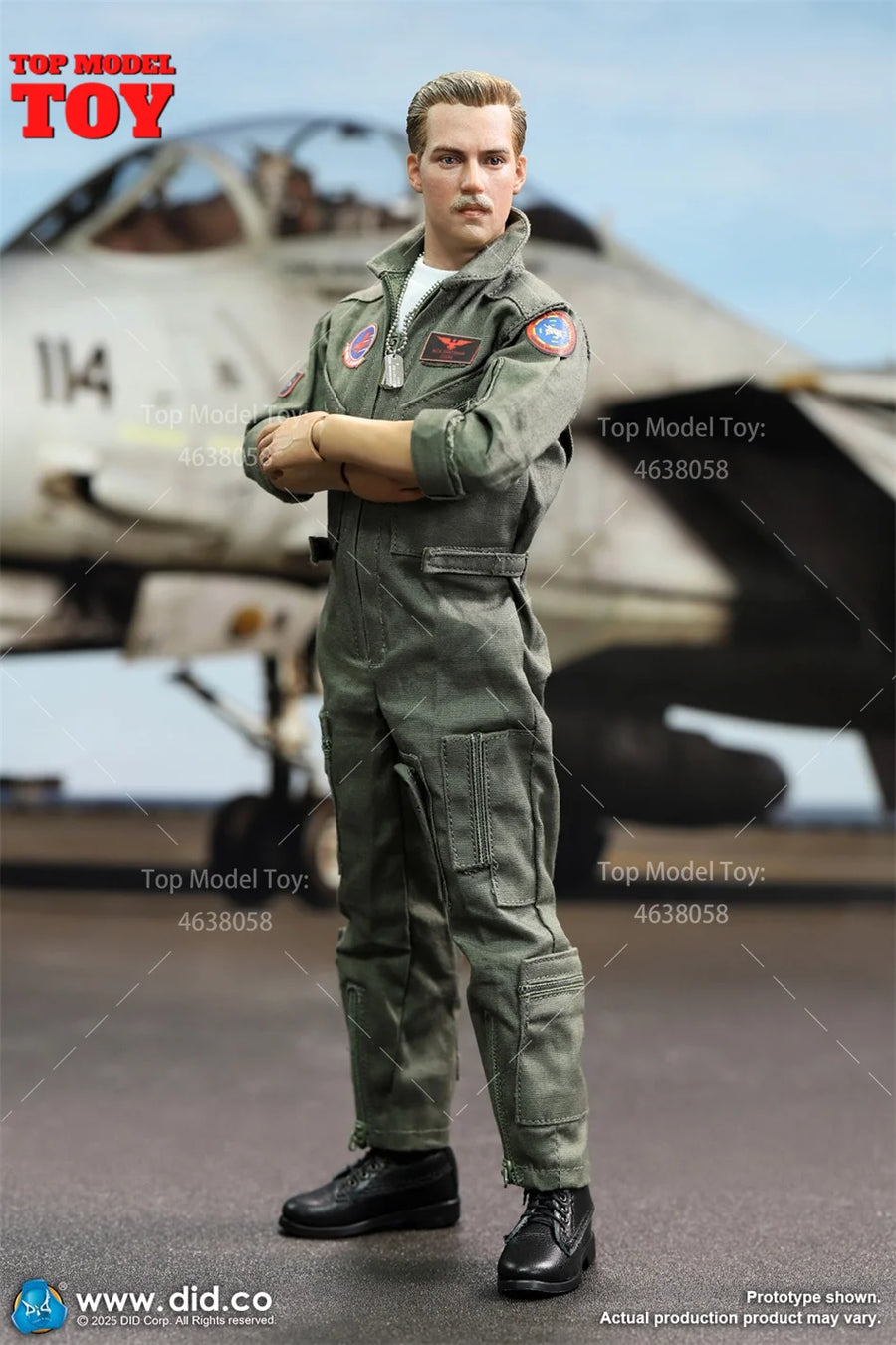 Modern US Navy F-14 Fighter Pilot 1/6 Scale Resin Figure Kit - 1/6 resin model view 3