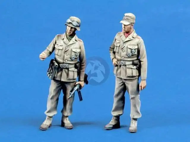 WWII German Africa Korps Officer 1/35 Resin Figure Kit - 1/35 resin model view 3