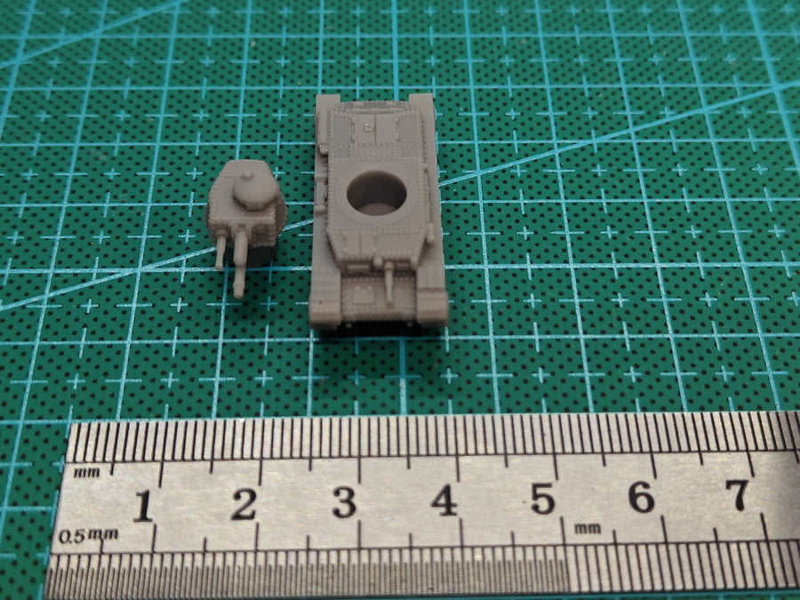 Panzer 35(t) Light Tank 1/144 Resin Model Kit - 1/144 resin model view 2