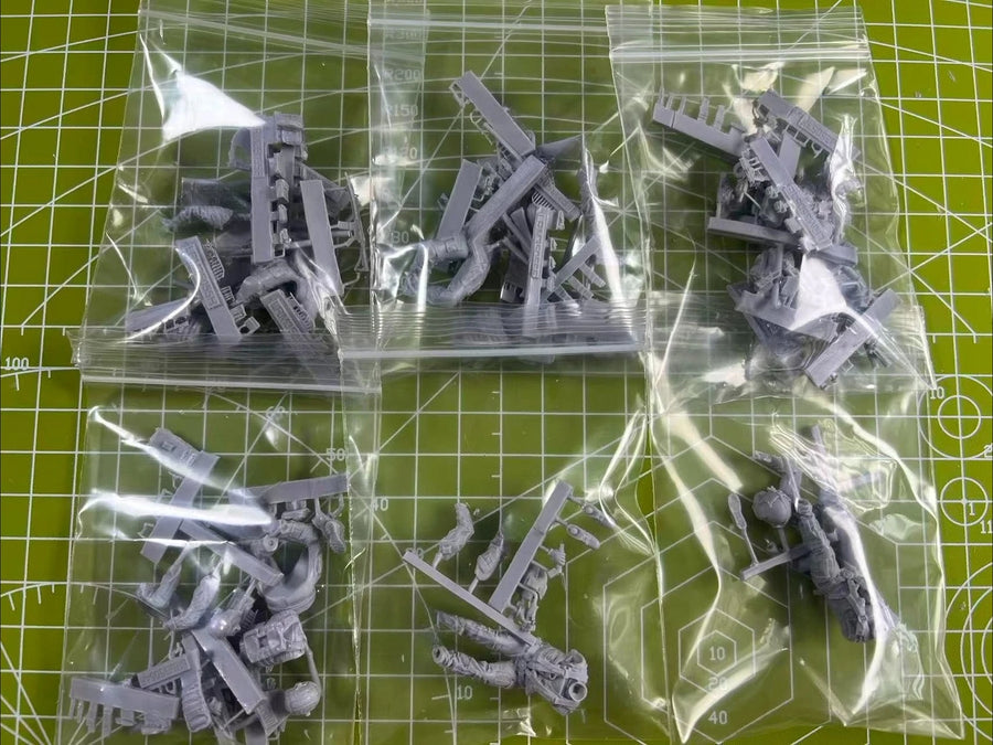 US Marine Corps Special Forces Helicopter Assault Team 1/35 Resin Kit - 1/35 resin model view 2