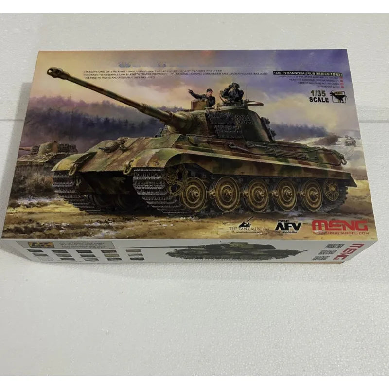 German King Tiger Sd.Kfz.182 Henschel 1/35 Scale Resin Model Kit - 1/35 resin model view 3