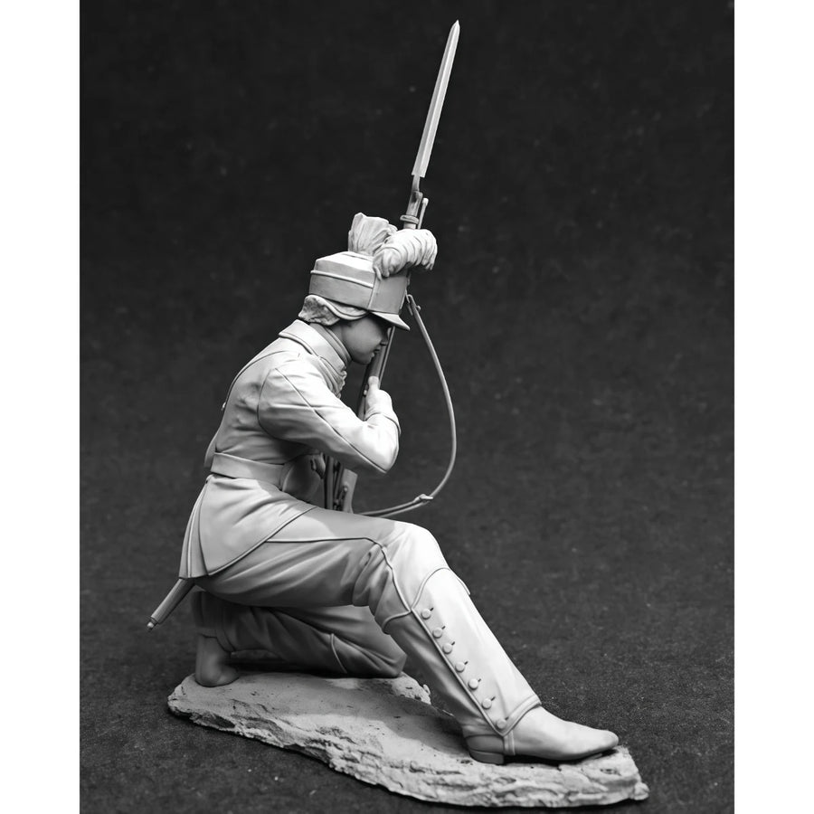 Napoleonic Russian Izmailovsky Guards Jaeger 54mm Resin Figure Kit - 54mm resin model view 3