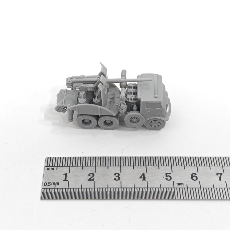 WWII Italian Breda Self-Propelled Gun 1/144 Resin Model Kit - 1/144 resin model view 2