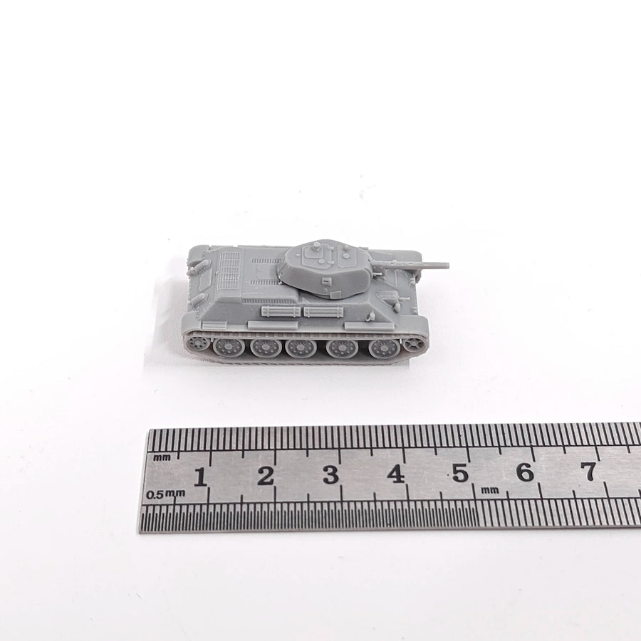 T-34-76 Soviet Tank 1/144 Scale Resin Model Kit - 1/144 resin model view 2
