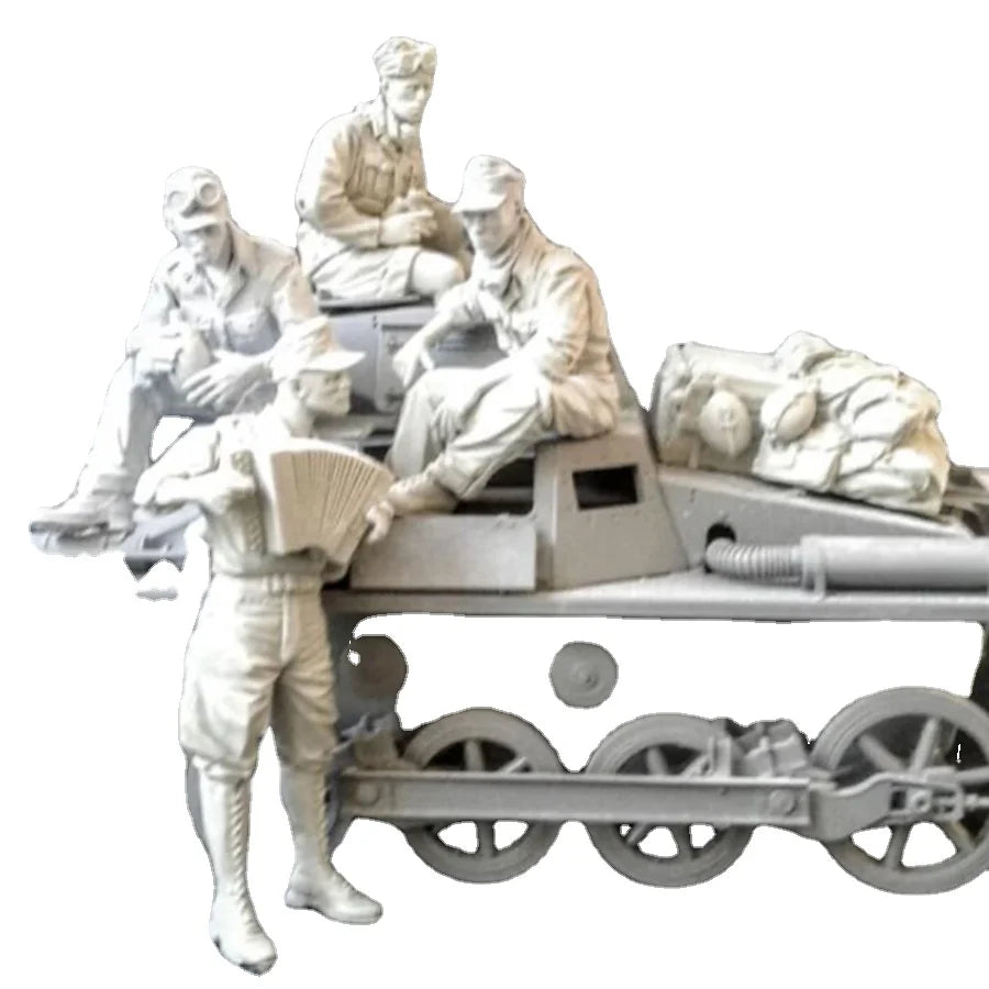 WWII German Panzer Crew at Rest with Accordion 5-Figure Diorama Set 1/16 Resin Kit - resin model view 2