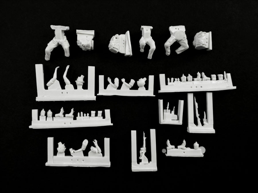 WWII Military Figures with Weapons & Equipment Multi-Sprue Resin Kit 1/35 - unpainted resin model kit
