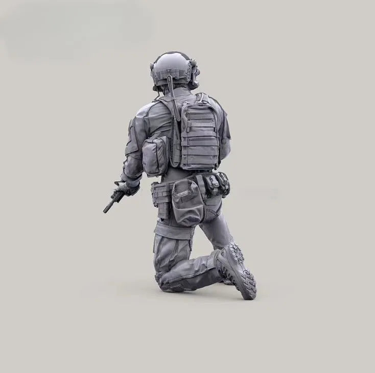 Modern USMC Tactical Operator 1/35 Resin Figure Kit - 1/35 resin model view 4