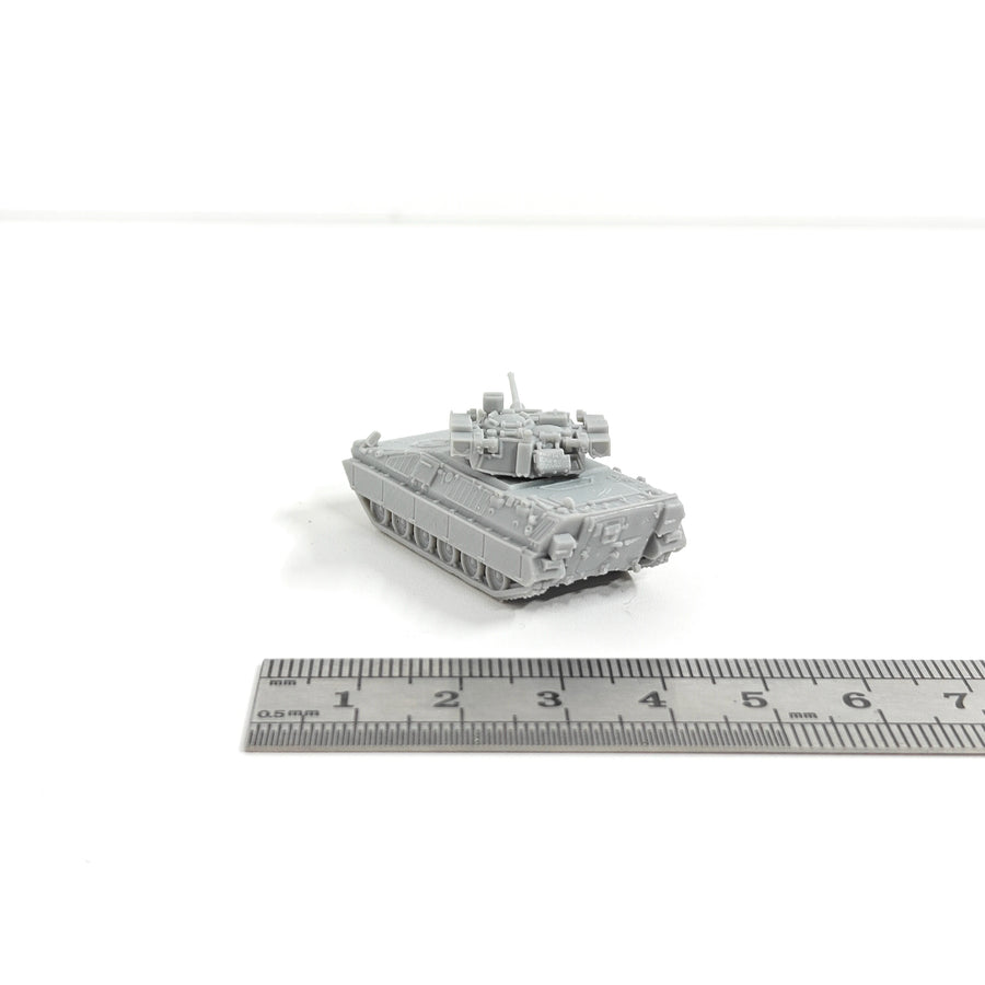 Modern Italian Tracked IFV 1/200 Scale Resin Vehicle Kit - resin model view 4