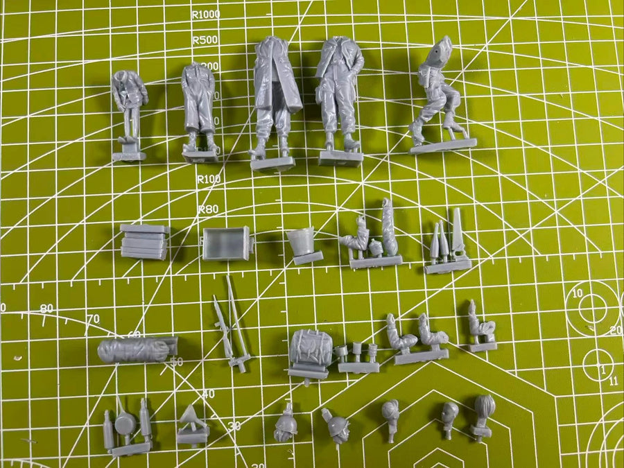 WWII US Army Jeep Crew Diorama 1/35 Resin Kit - 1/35 resin model view 3