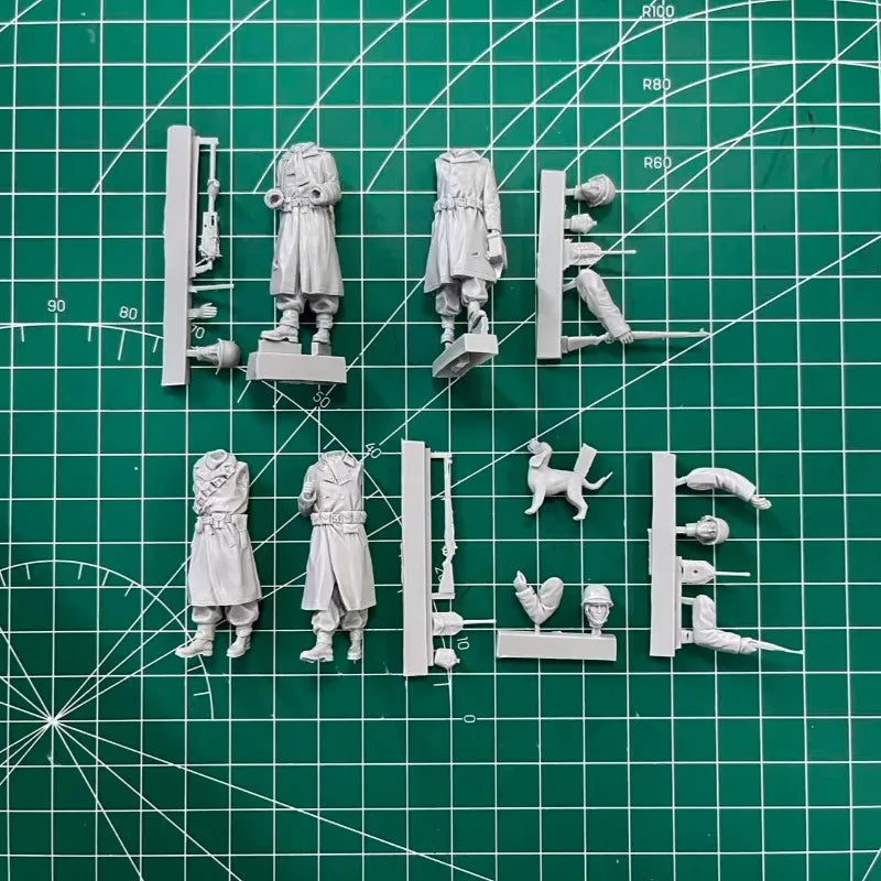 US Army Infantry Squad with Dog 1/35 Resin Figure Set - 1/35 resin model view 2