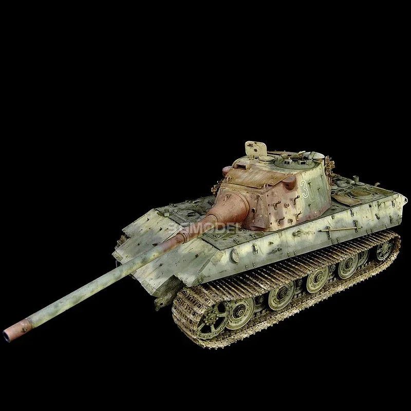 German Tiger II King Tiger Heavy Tank Three-Color Camo 1/35 Resin Vehicle Kit - resin model view 4