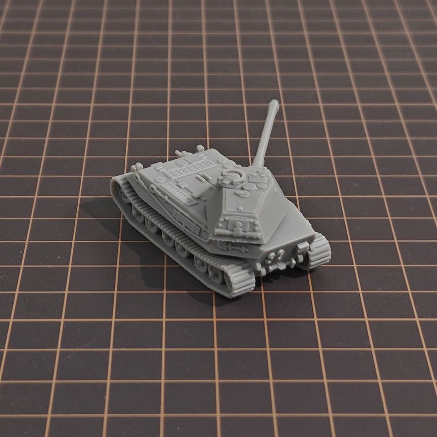 VK 45.02 (P) Ausf. B German Tank 1/144 Resin Model Kit - 1/144 resin model view 4